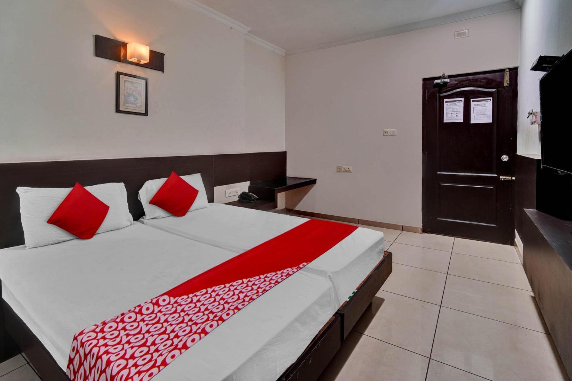 Hotel O Jk Inn Тирупур Екстериор снимка