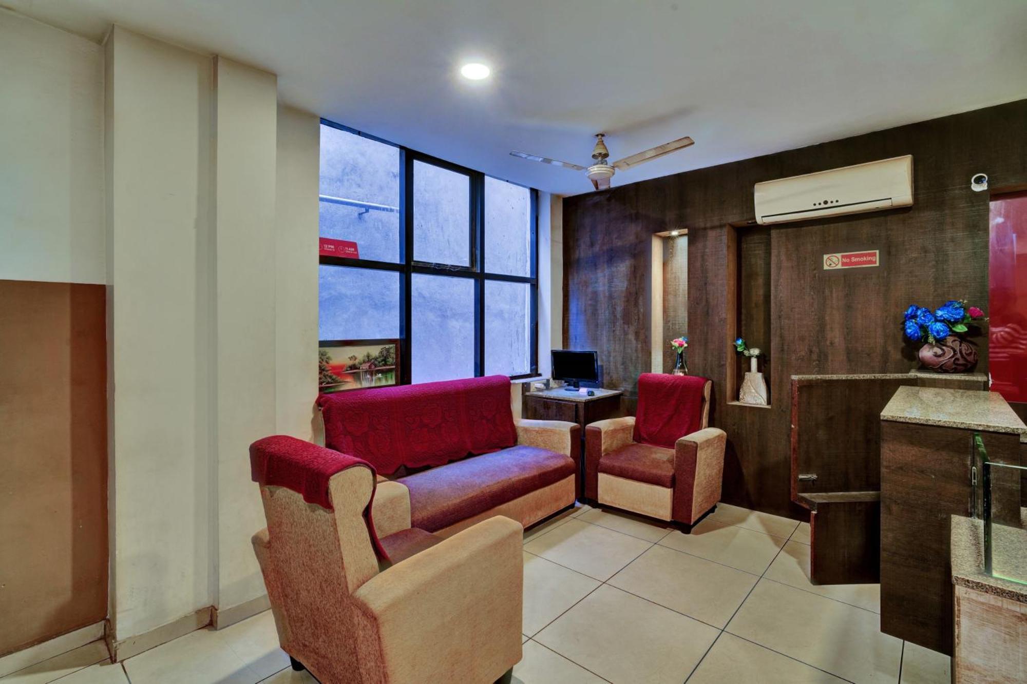 Hotel O Jk Inn Тирупур Екстериор снимка